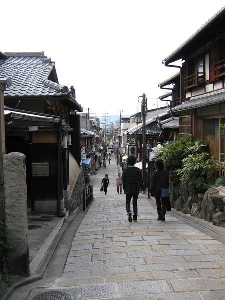 Kyoto back streets near Kiyomizu Temple.