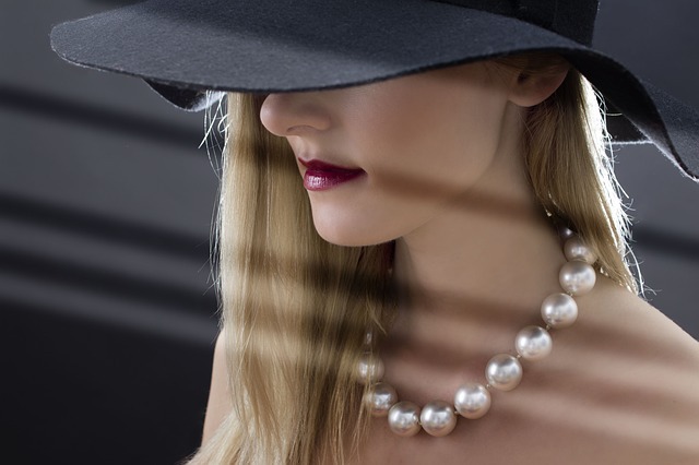 how to tell if pearls are real