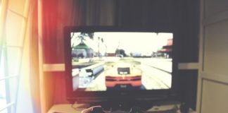 The Interplay of Western and Japanese Gaming