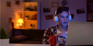 Impact of Movies on Student Drug Abuse | How Are They Related?