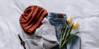 orange knit cap