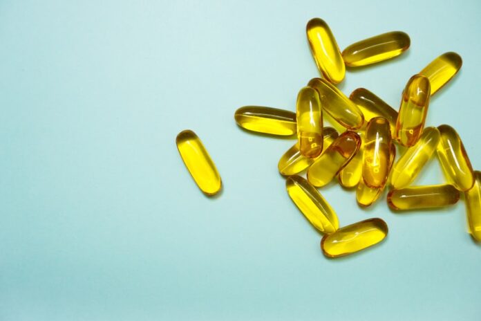 Photo by Leohoho brown and yellow medication tablets