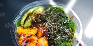 green vegetable salad on clear glass bowl