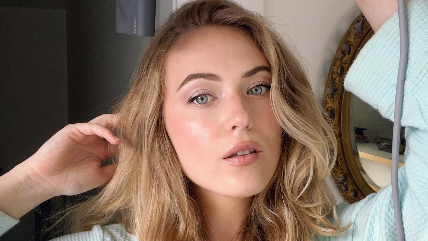 laifen-hair-dryer-elevates-your-hairstyling-routine