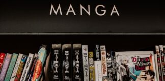 a bunch of books that are on a shelf