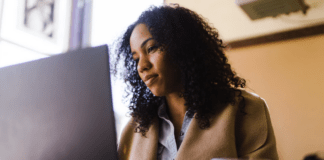 Why Are People Addicted to Psychics?