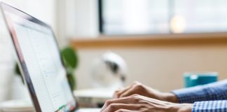 Top 10 AI Tools for Creative Writing