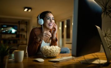 What Does an Average K-Drama Viewer Actually Do During the Two-Minute OP?
