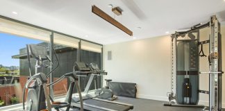 black and gray exercise equipment
