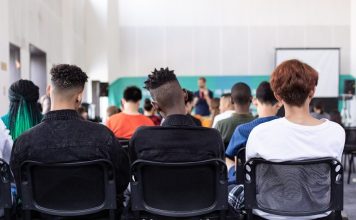 8 Advantages of Choosing An International School For Future Success people sitting on chair