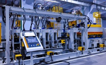 Why CPQ Visualization Is Becoming Essential for Manufacturing Sales Teams a machine that is inside of a building